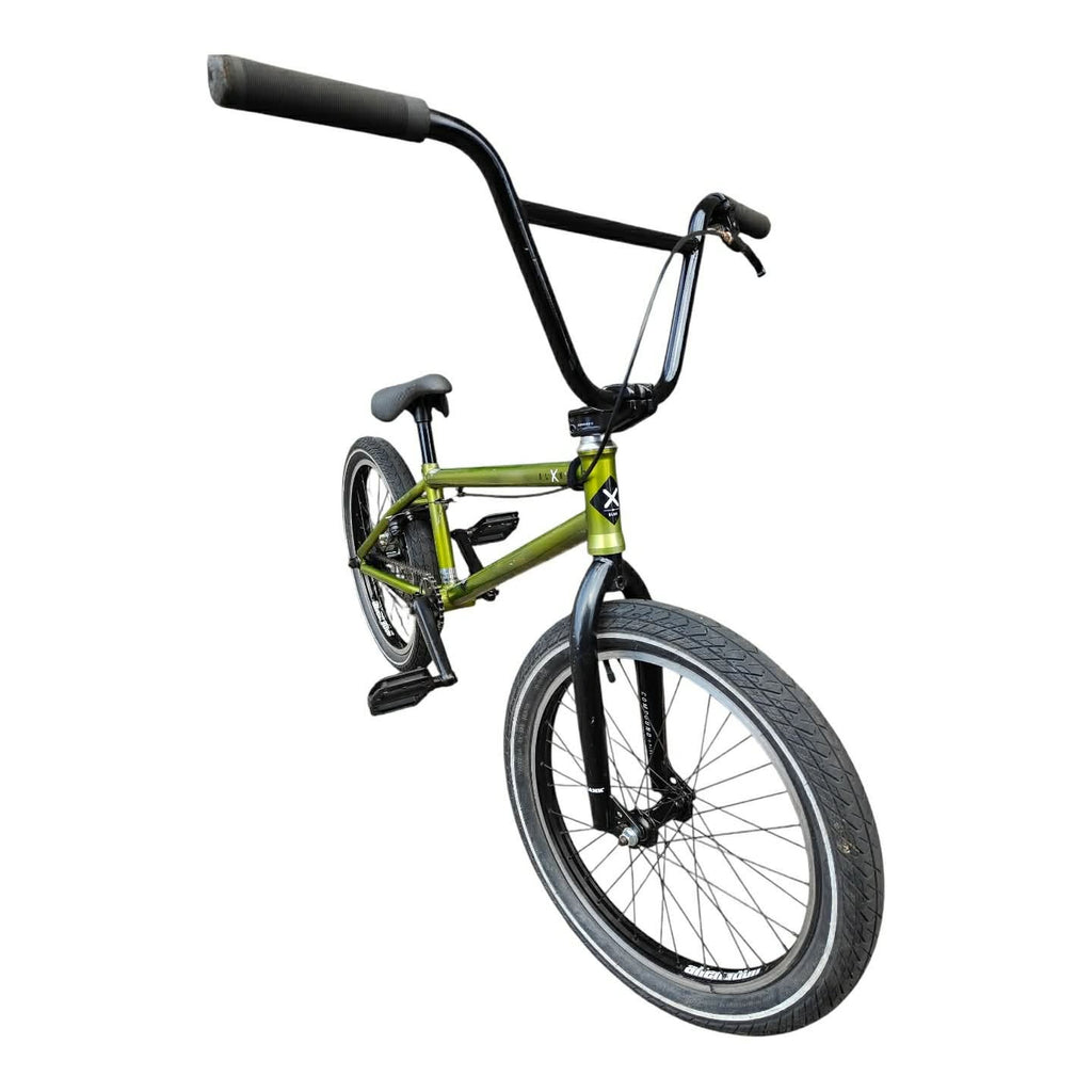 Blank Icon - Intermediate Level BMX Bike - 20.8" TT - Met Green ( Pre Owned )