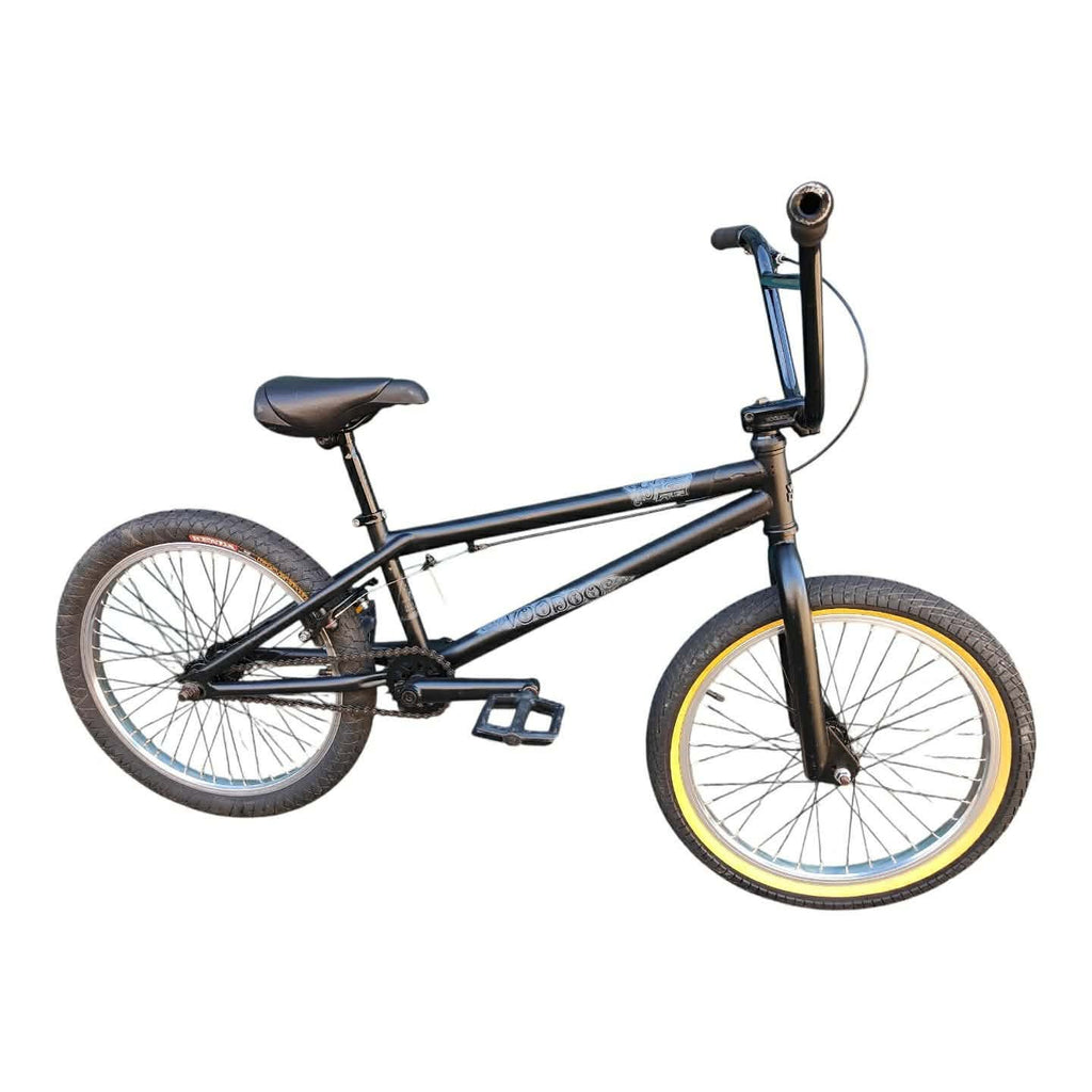 Voodoo Malice complete 20" BMX Bike - Black ( pre owned ) 21" tt